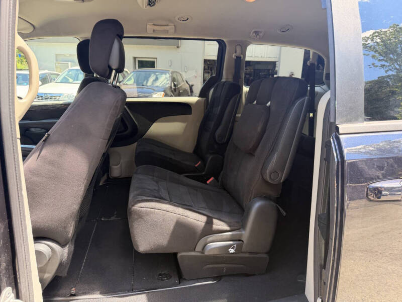 2011 Dodge Grand Caravan Express
