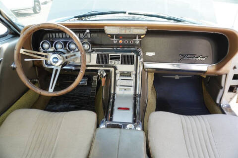 1964 Ford Thunderbird