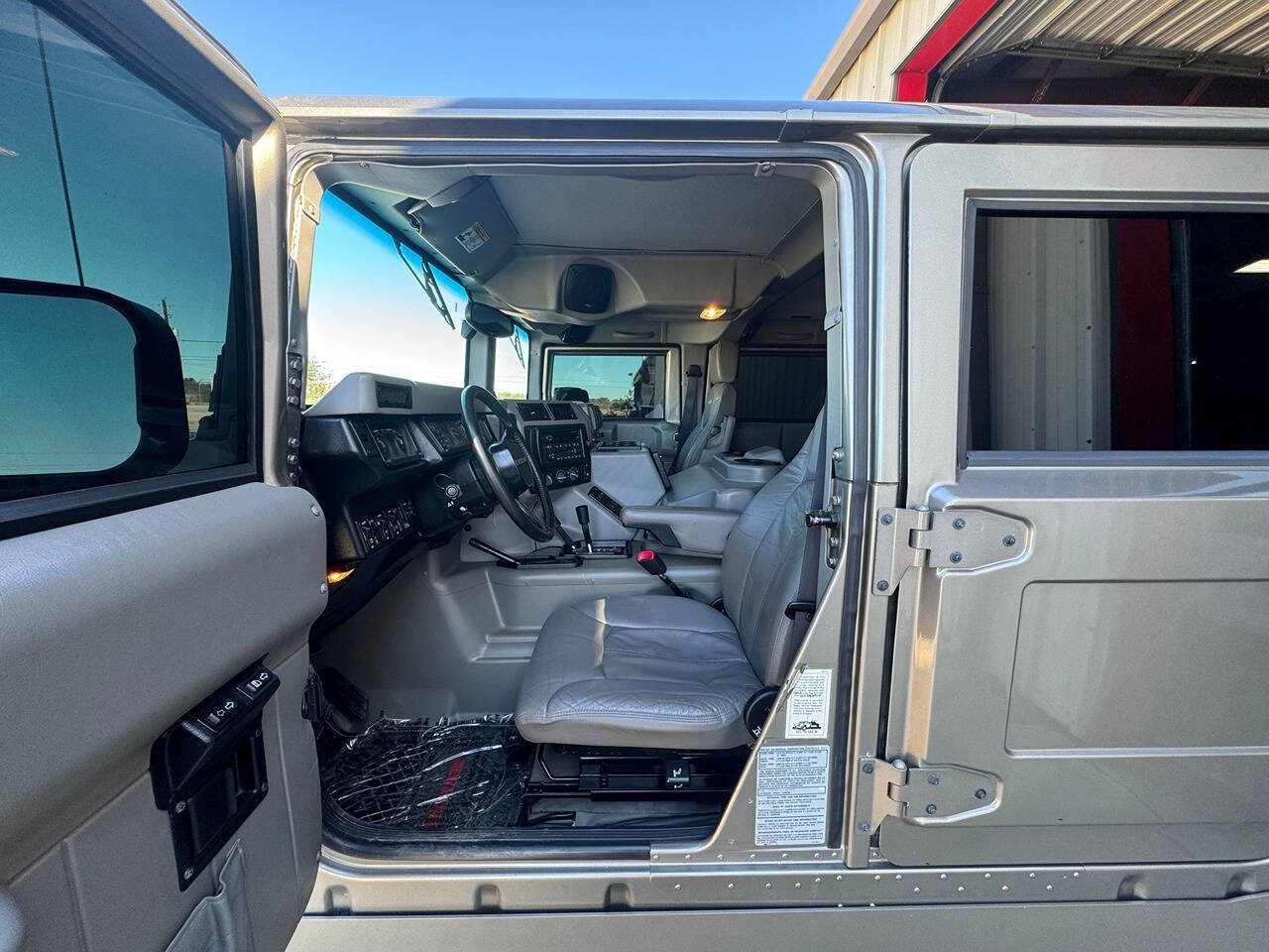 2003 HUMMER H1 for sale at Carnival Car Company in Victoria, TX