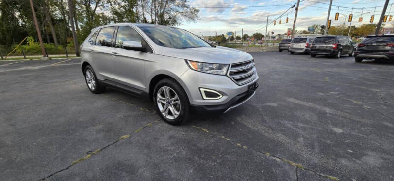 2018 Ford Edge Titanium photo 4