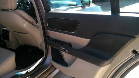 2019 Lincoln Continental Select