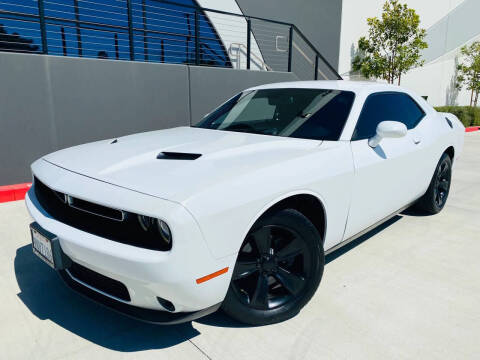 2020 Dodge Challenger SXT