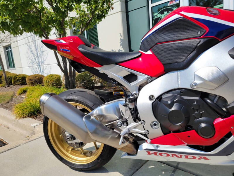 2018 Honda CBR1000RR SP