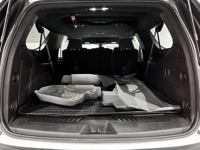 2022 GMC Yukon XL SLE