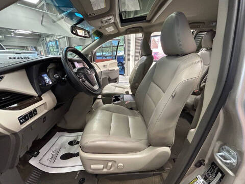 2017 Toyota Sienna