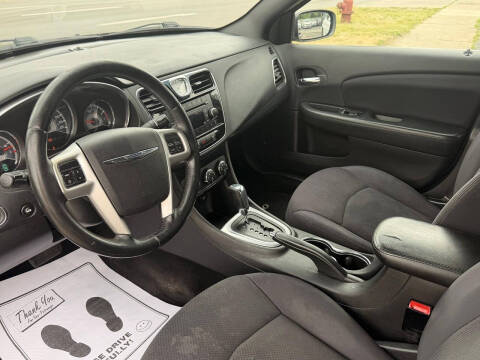 2012 Chrysler 200 Touring
