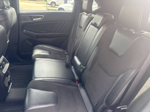 2019 Ford Edge ST