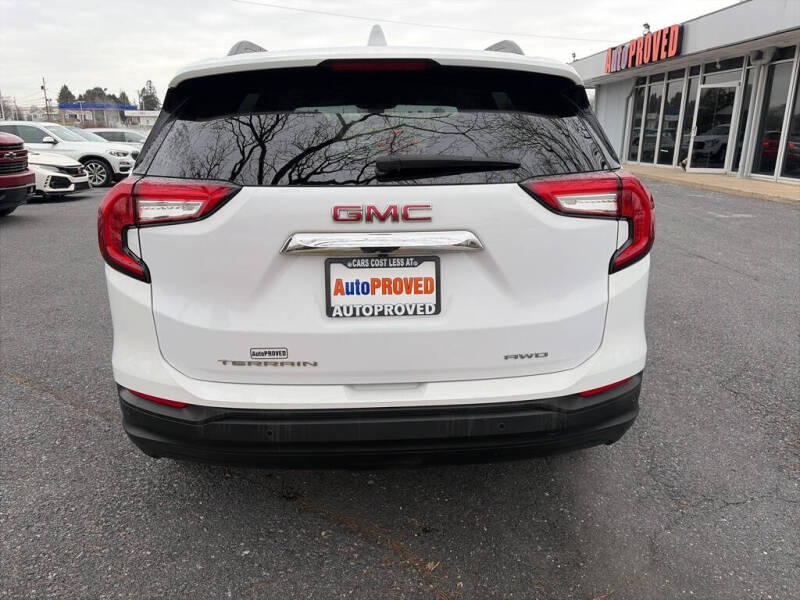 2022 GMC Terrain SLE