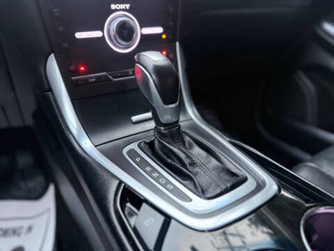 2017 Ford Edge Titanium