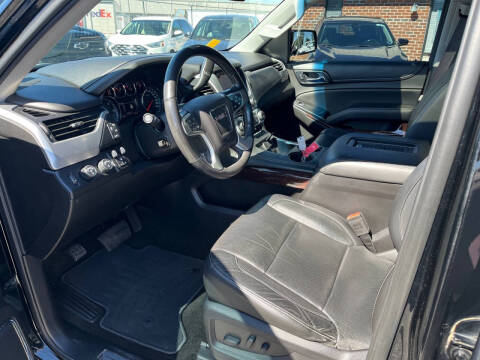 2017 GMC Yukon SLT