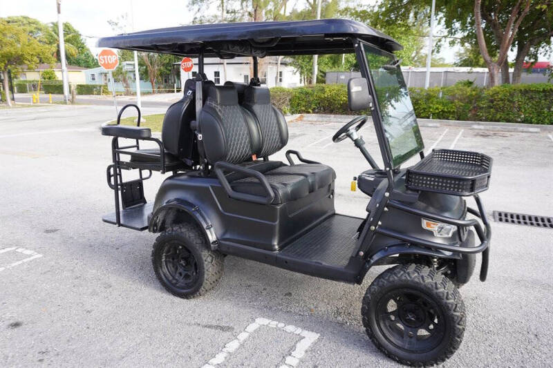 2022 Epic Carts E40L