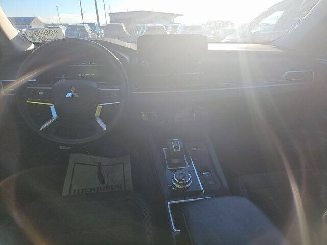 2023 Mitsubishi Outlander PHEV