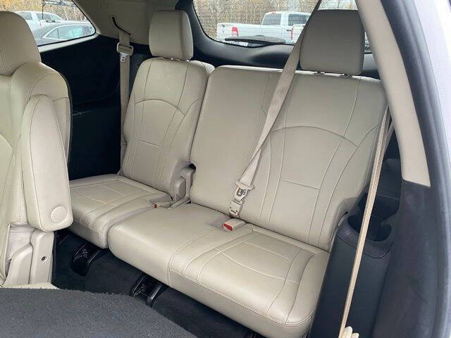 2021 Buick Enclave Essence