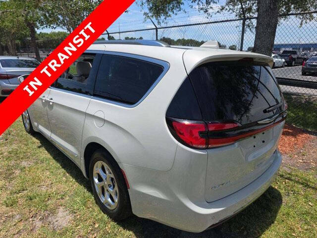 2021 Chrysler Pacifica Hybrid Limited