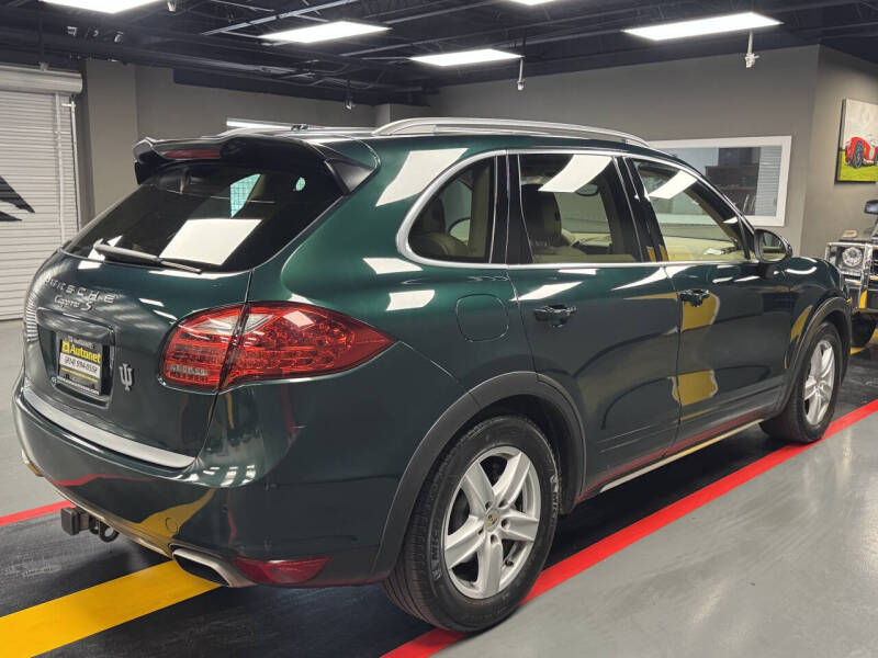 2012 Porsche Cayenne S