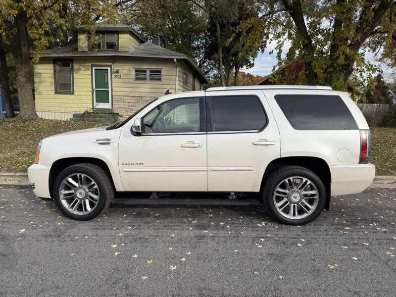 2013 Cadillac Escalade Premium