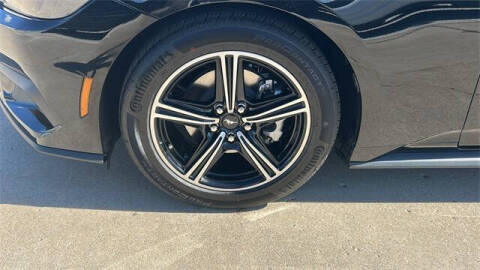 2025 Ford Mustang EcoBoost