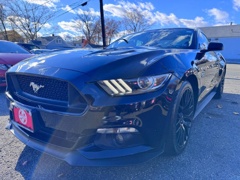 2015 Ford Mustang GT Premium photo 3