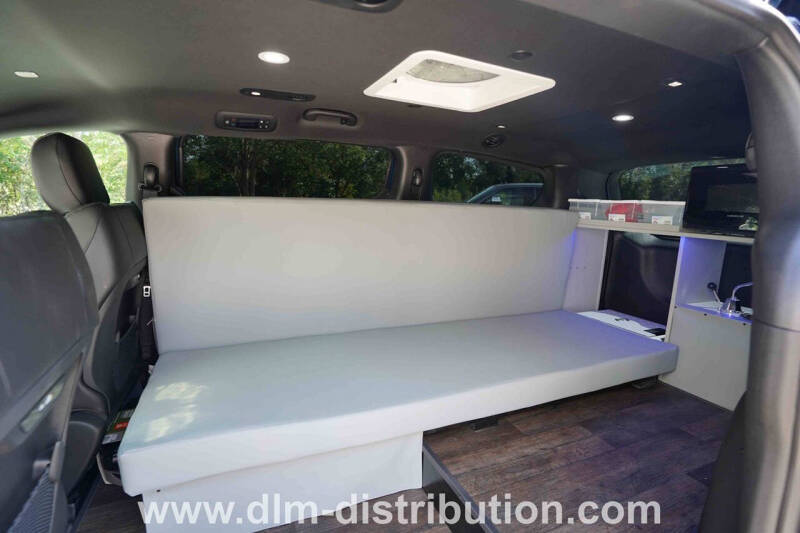 2025 Mini T Campervan Chrysler Pacifica AWD Camper V