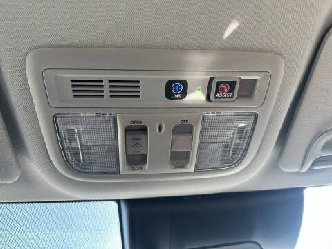 2019 Honda Insight Touring