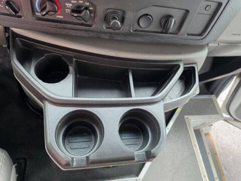 2009 Ford E-Series E-350 SD