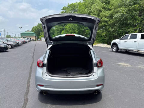 2018 Mazda MAZDA3 Touring