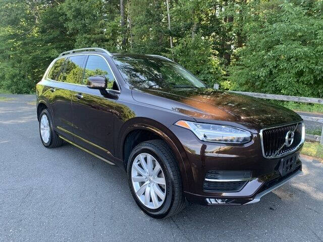 2018 Volvo XC90 T6 Momentum