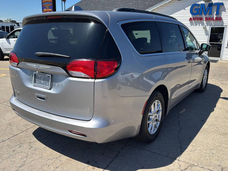 2020 Chrysler Voyager LXi