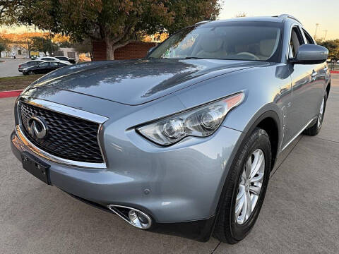 2017 Infiniti QX70