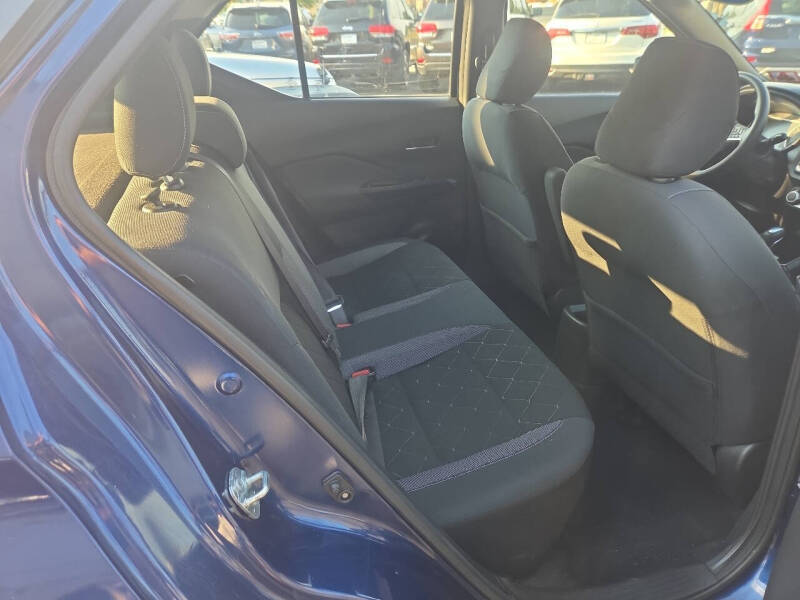 2019 Nissan Kicks SV