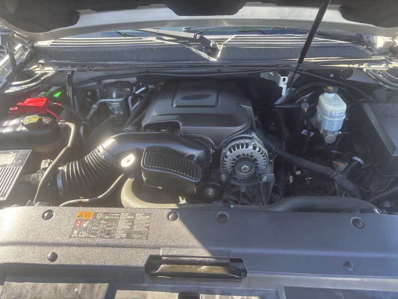 2013 Chevrolet Suburban LS