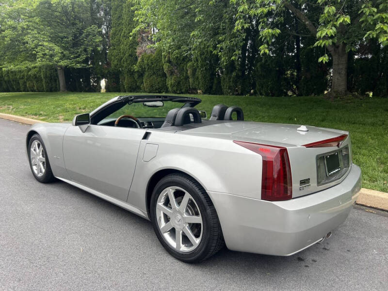 2004 Cadillac XLR