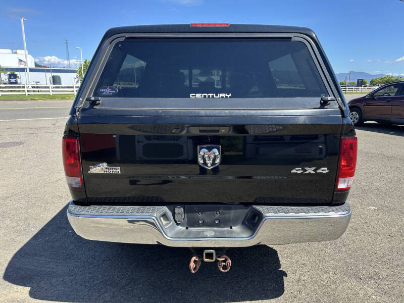 2013 RAM 1500 SLT