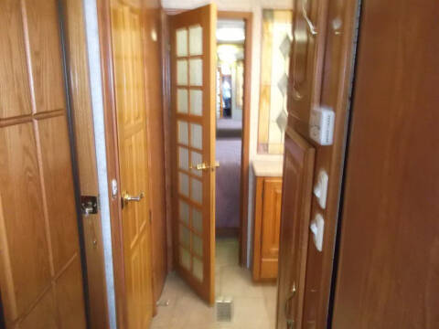 2003 Freightliner XC Chassis