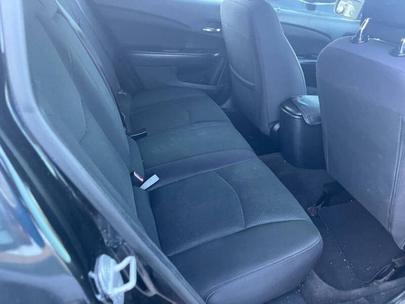2012 Chrysler 200 LX
