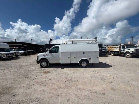 2012 Ford E-Series
