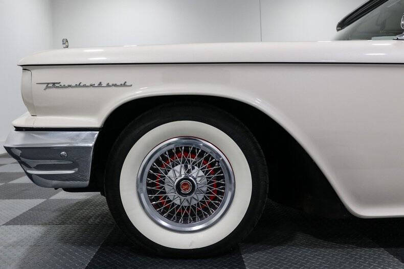 1958 Ford Thunderbird