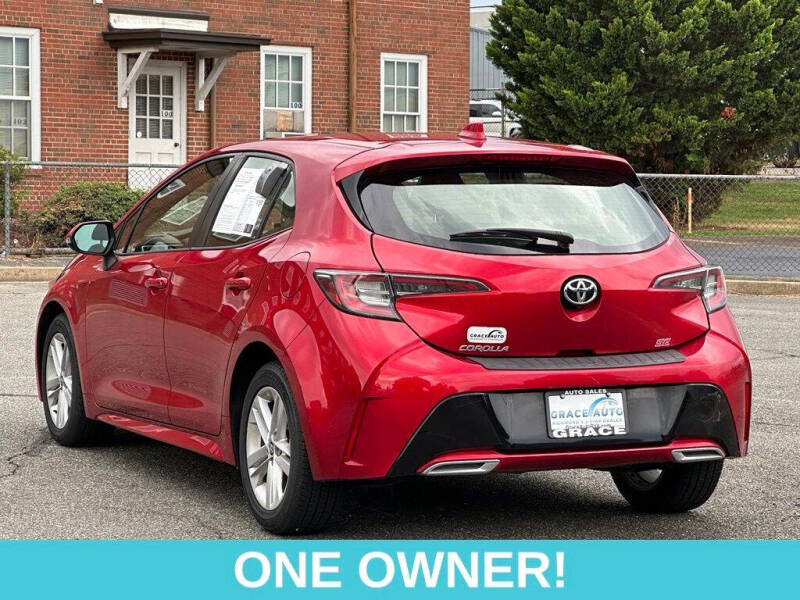 2022 Toyota Corolla Hatchback SE