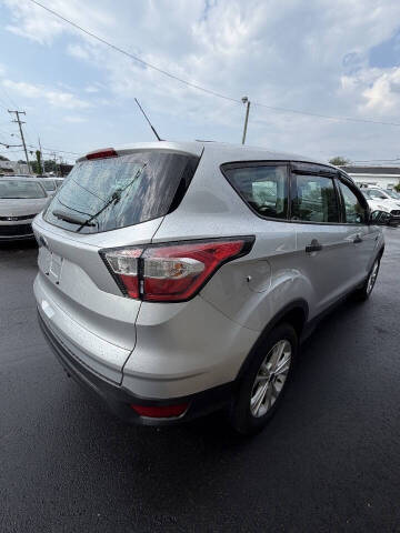 2018 Ford Escape S