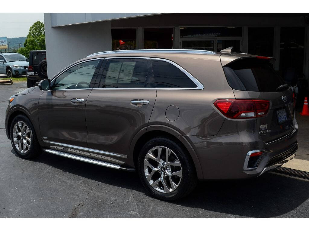 2019 Kia Sorento for sale at EARL DUFF PRE-OWNED CENTER in Harriman, TN