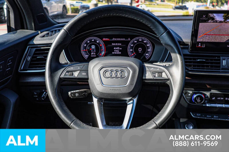 2022 Audi Q5 quattro Premium Plus 40 TFSI