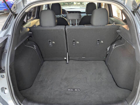 2023 Nissan Kicks SV