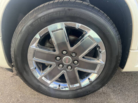 2012 GMC Acadia Denali