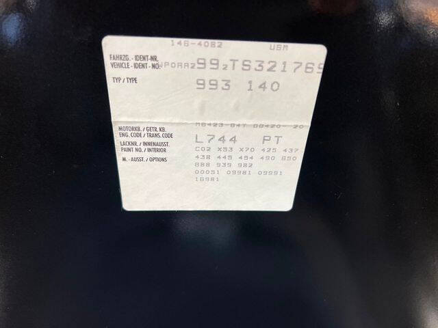 1996 Porsche 911 Carrera 4S