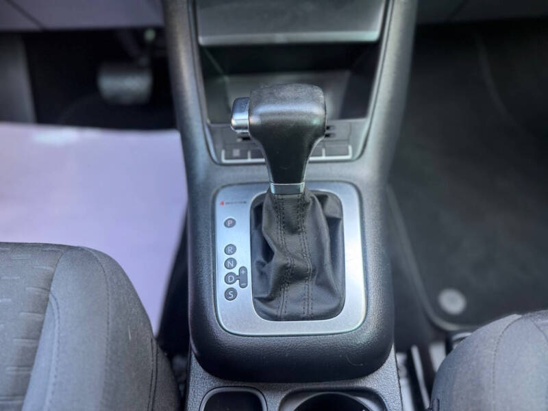 2009 Volkswagen Tiguan SE 4Motion