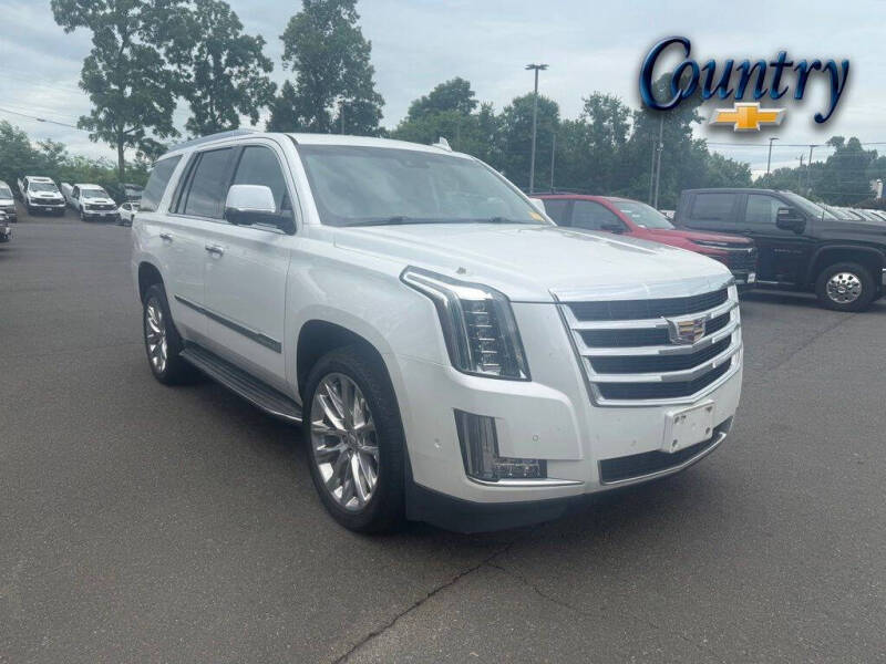2018 Cadillac Escalade Luxury