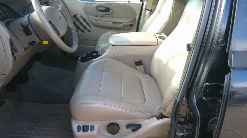 2001 Ford F-150 Lariat