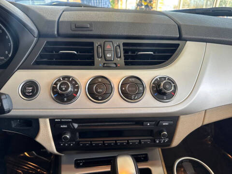 2009 BMW Z4 sDrive30i