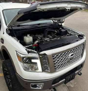 2016 Nissan Titan XD Platinum Reserve