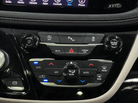 2019 Chrysler Pacifica Limited